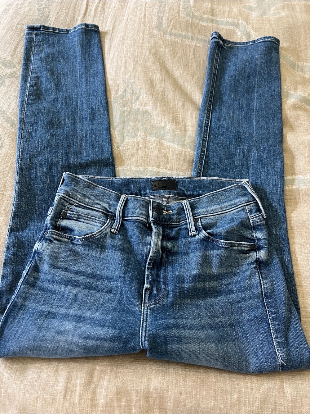 MOTHER LIL' Mid Rise Dazzler Ankle jeans Size 23